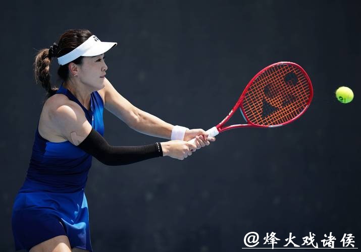 胜负面前，人更重要！温暖体育精神闪耀2026年澳网女单首轮赛场